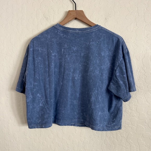 Bundle of 2 Social Culture Outdoor Graphic Cropped T-Shirts Medium Yosemite Wolf - Picture 7 of 8